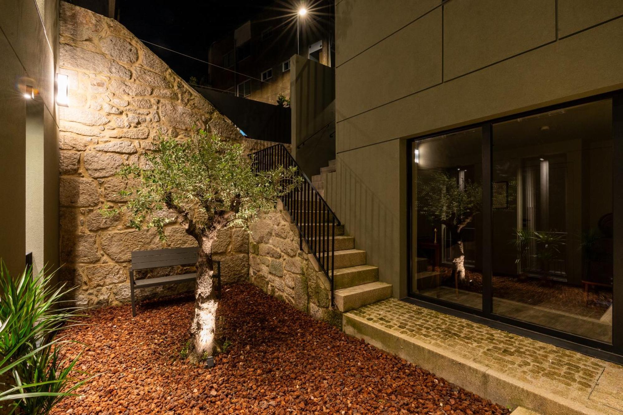 Avus M Suites And Apartments By Da'Home Porto Kültér fotó