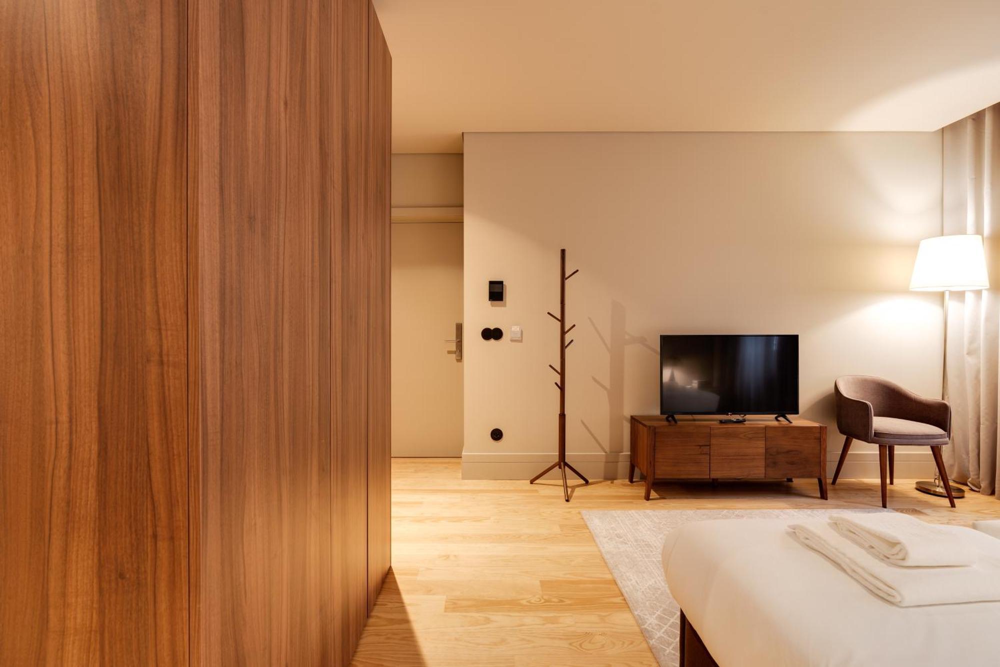 Avus M Suites And Apartments By Da'Home Porto Kültér fotó