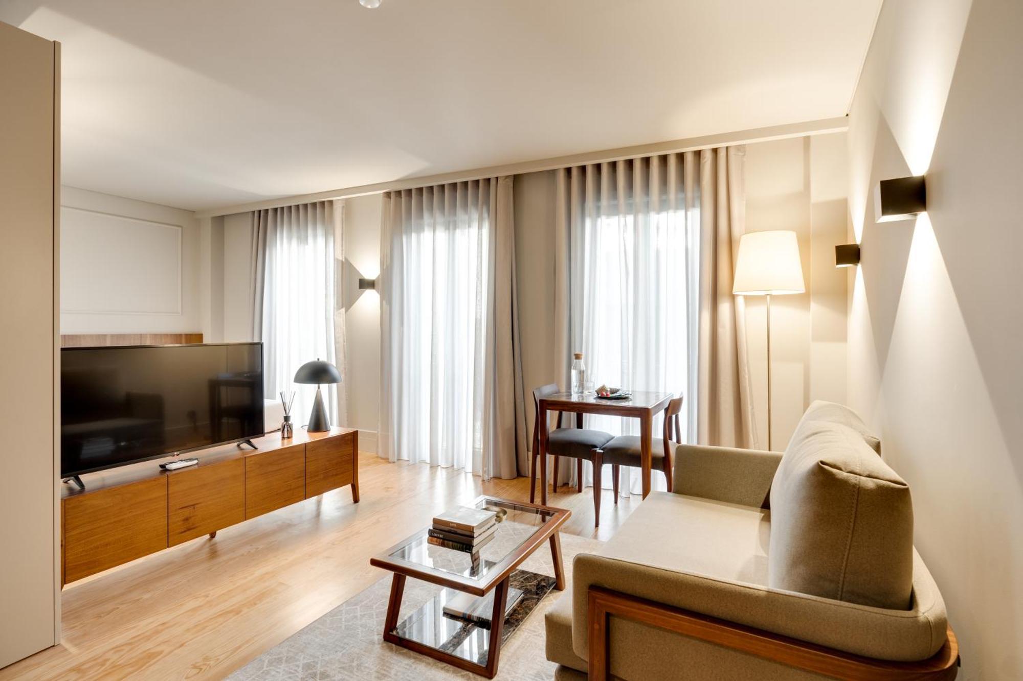Avus M Suites And Apartments By Da'Home Porto Kültér fotó