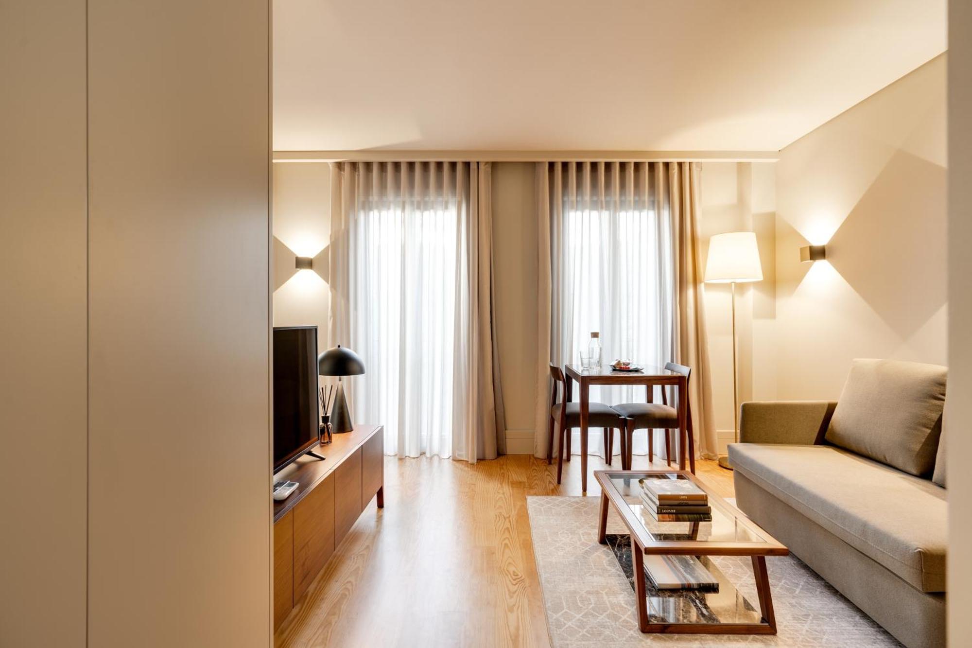 Avus M Suites And Apartments By Da'Home Porto Kültér fotó